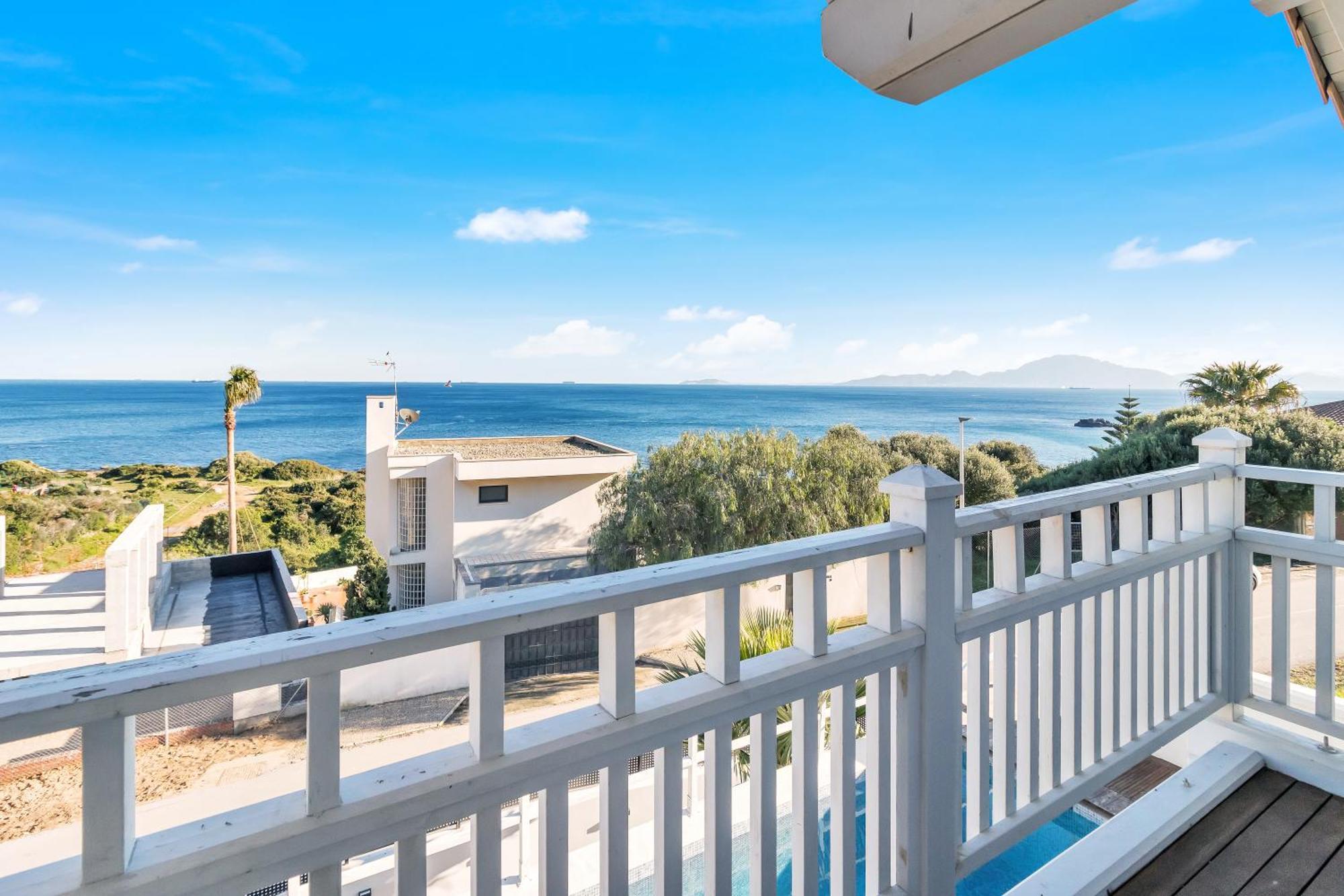 Increible Villa De Madera Con Vistas Al Mar Algeciras Buitenkant foto