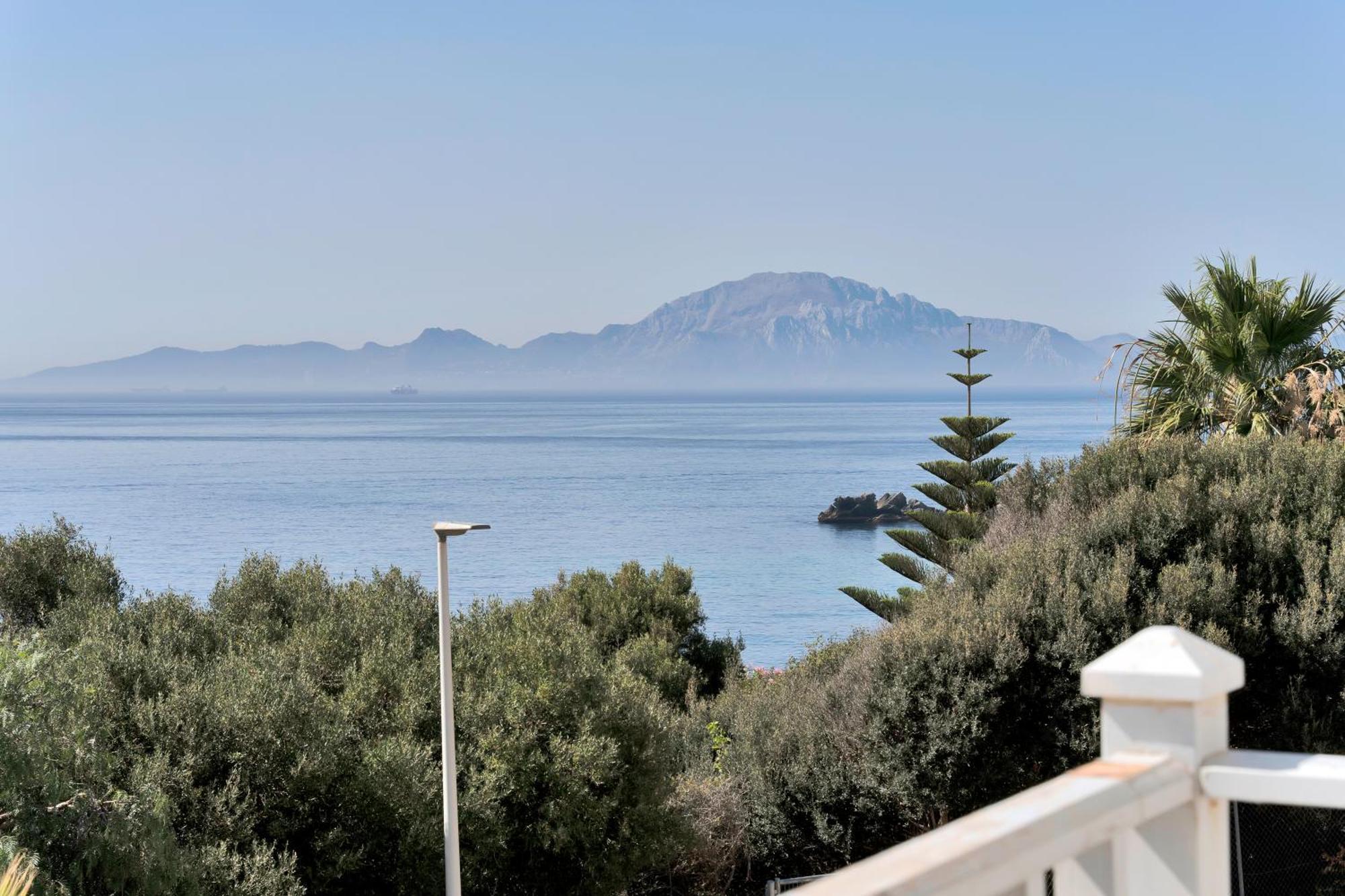 Increible Villa De Madera Con Vistas Al Mar Algeciras Buitenkant foto